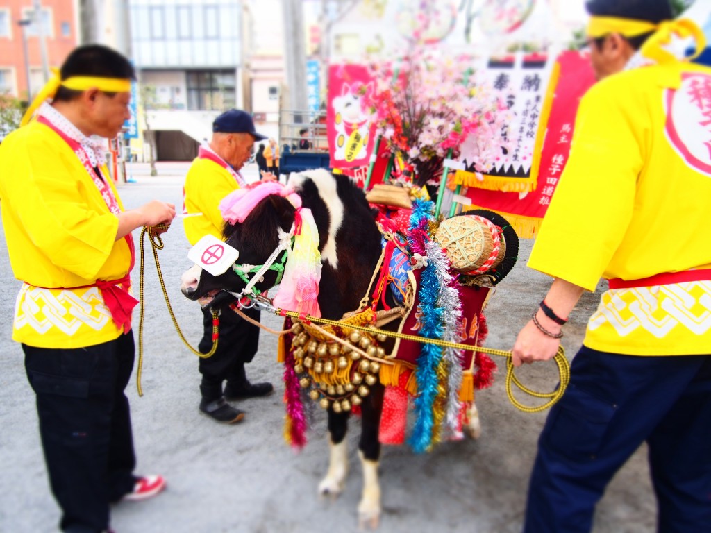 荒田八幡神社の飾り馬