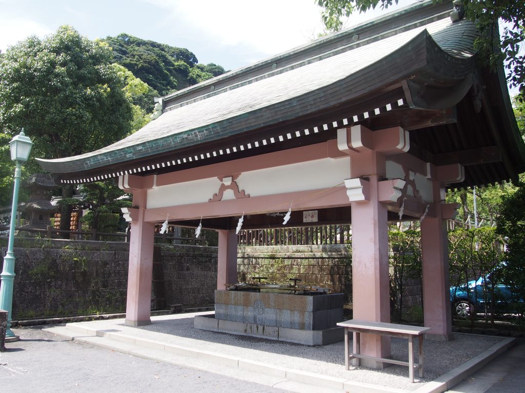 照国神社