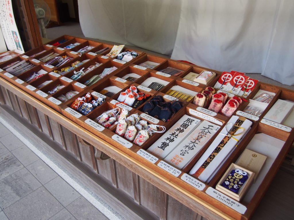 初詣で賑わう 照国神社 六月灯祭りや御朱印など 鹿児島市照国町 地元人おすすめ 鹿児島観光ガイド