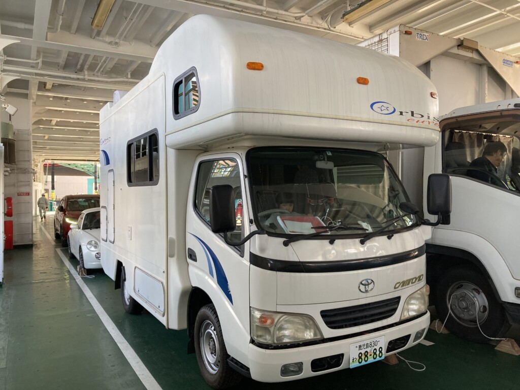 桜島フェリーのキャンピングカー