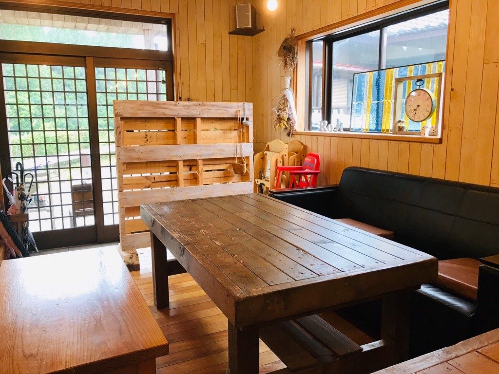 路地裏カフェ