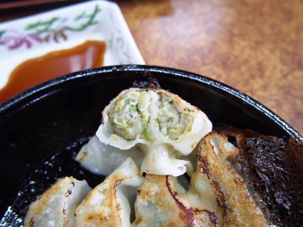 南香ラーメンの餃子