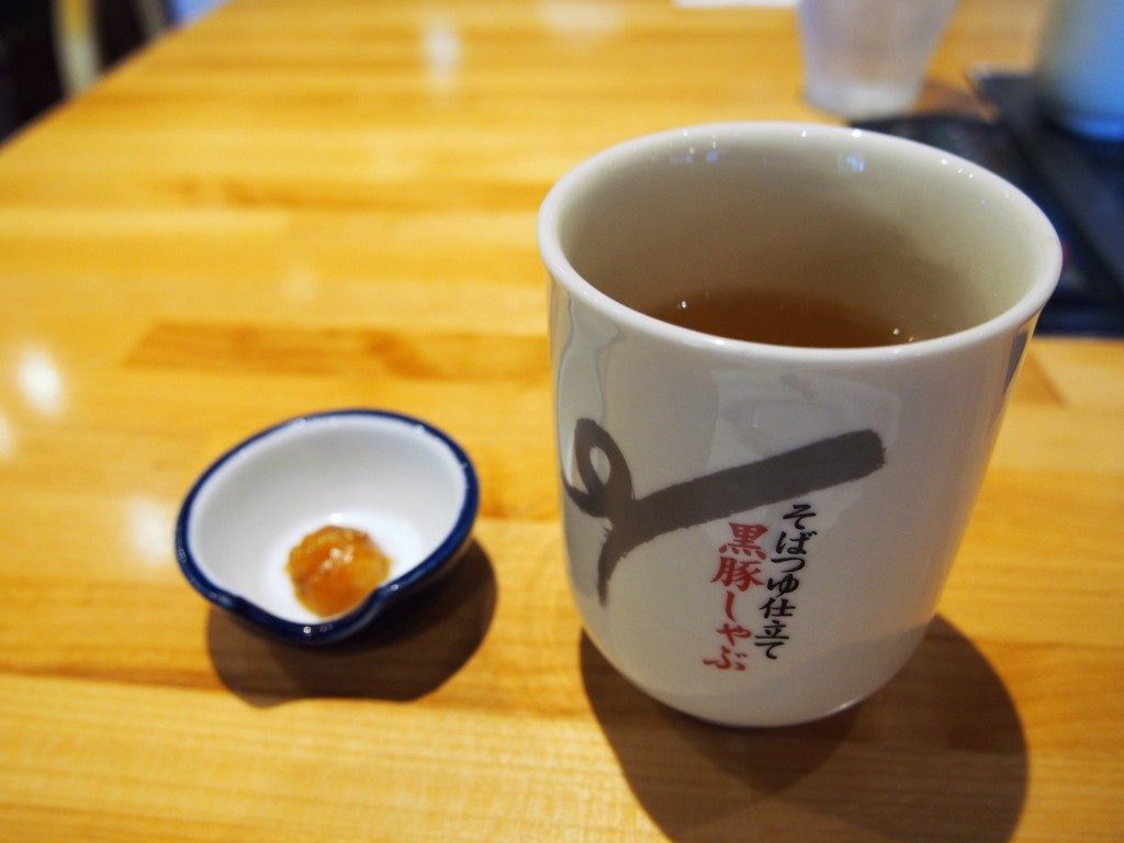 豚味噌とお茶