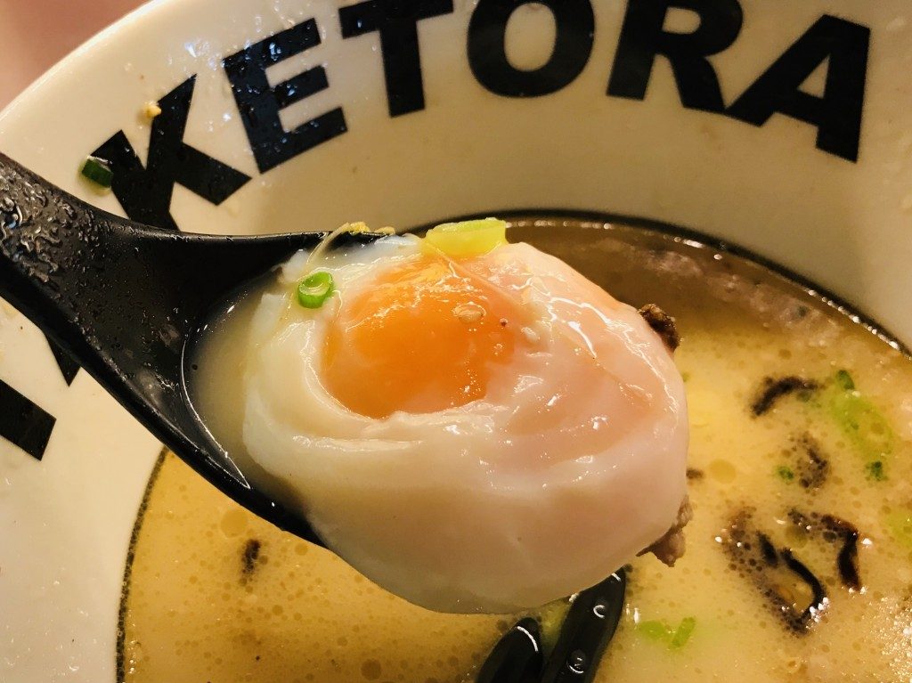 タケトラの半熟卵