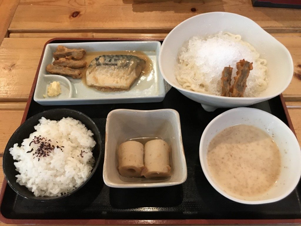 稲庭風うどん 玉や 鹿児島市永吉 最後の一滴まで飲みたいツユ リピーター殺到中 地元人おすすめ 鹿児島観光ガイド