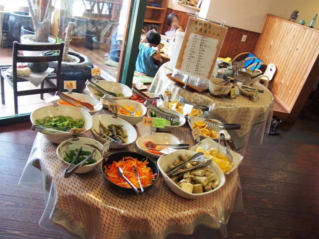 地球畑カフェのサラダバー
