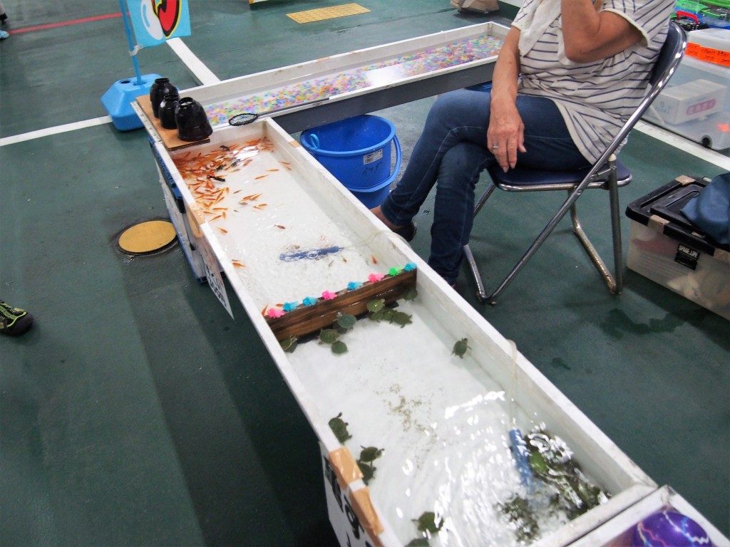 桜島納涼観光船の移動販売車コーナー