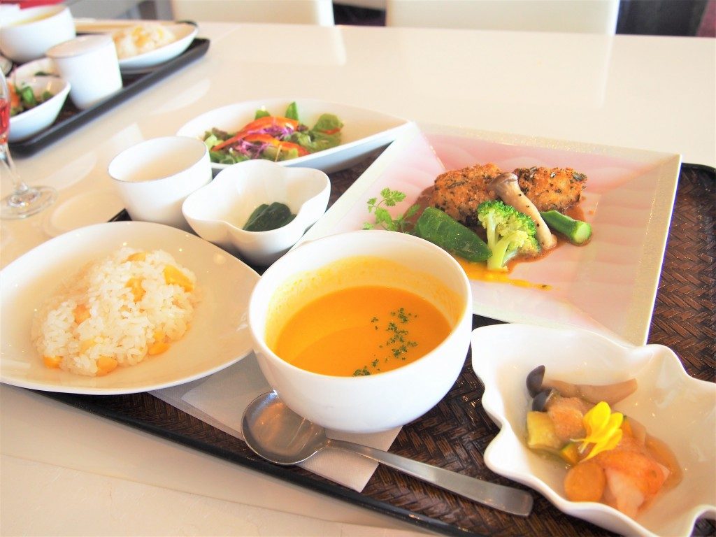 黒酢の里「桷志田」ランチ