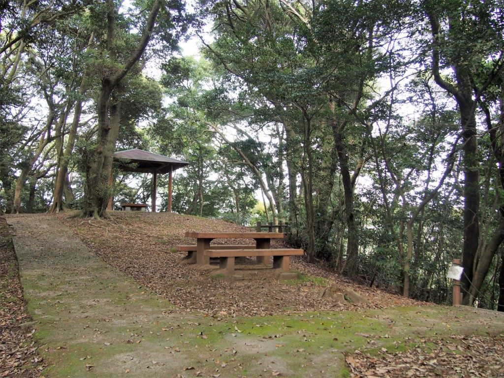 西郷野屋敷跡