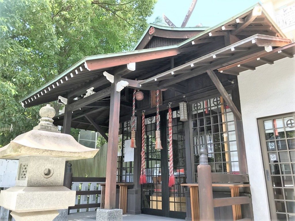 船魂神社の社殿