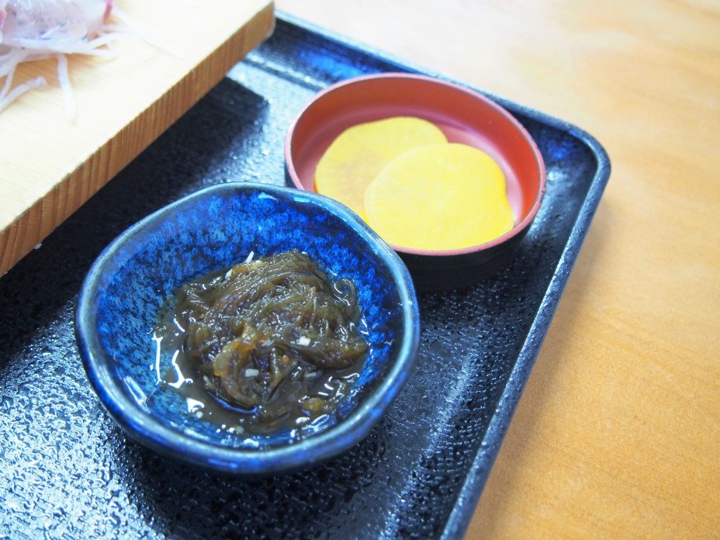 市場食堂城南店の刺身定食