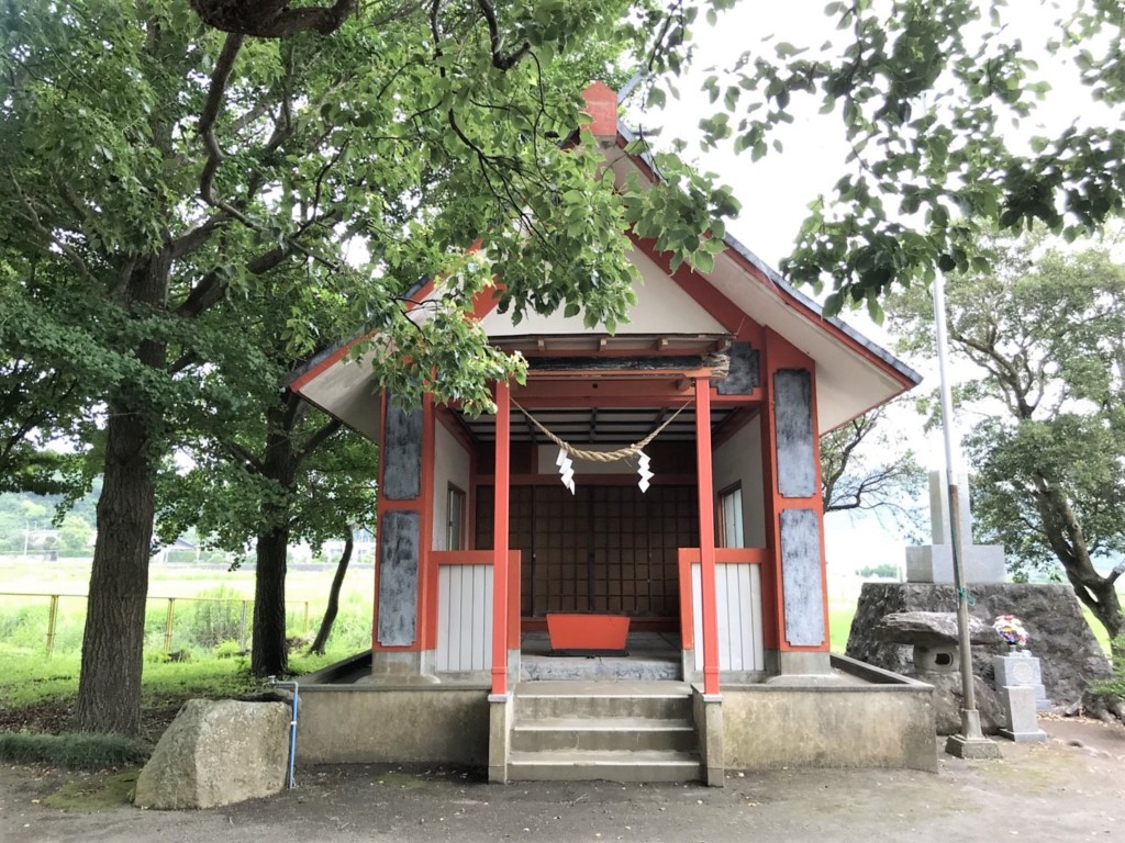 太陽神アマテラスを祭る興玉神社 薩摩一之宮枚聞神社の末社 指宿市開聞 地元人おすすめ 鹿児島観光ガイド