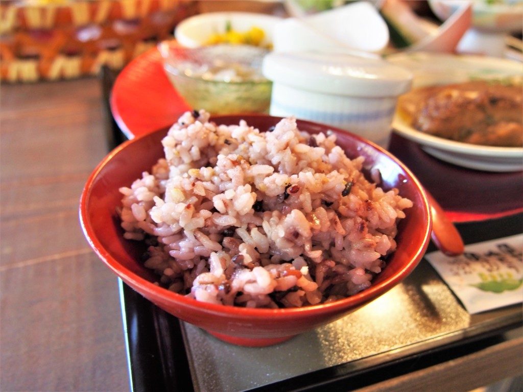 鹿児島ハンバーグ 楽園の食卓