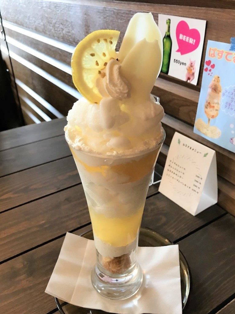 カフェむすびや