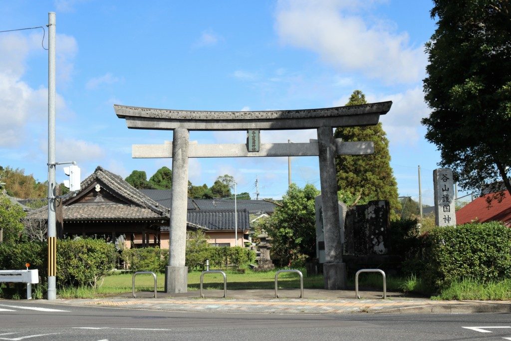 戦没者の英霊を祭る 谷山護国神社 鹿児島市下福元町 地元人おすすめ 鹿児島観光ガイド