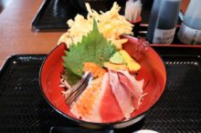 海鮮丼