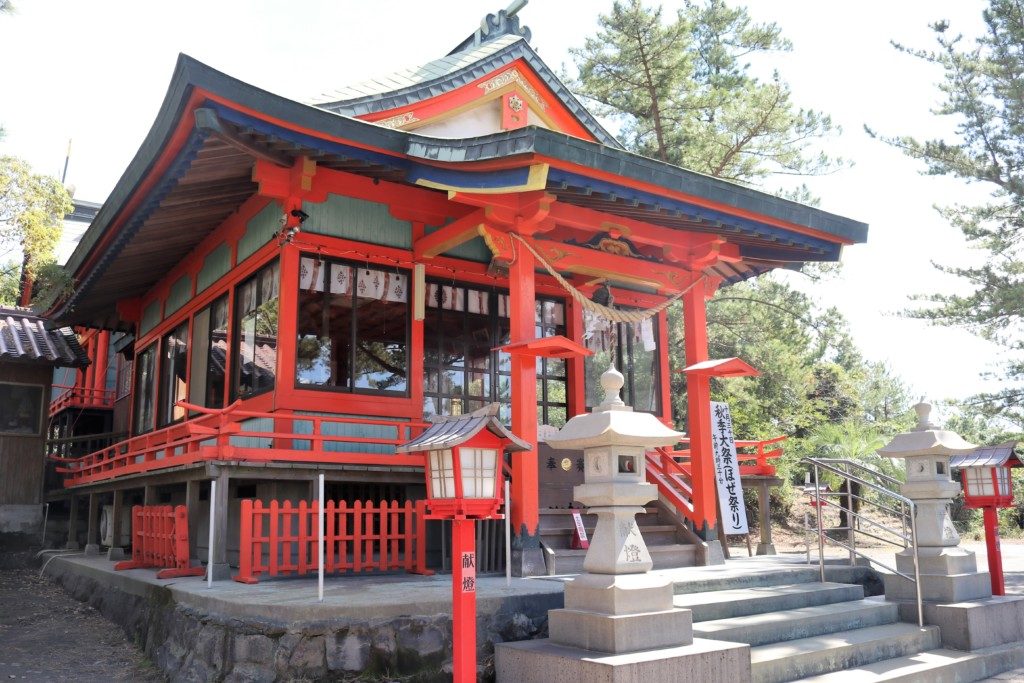 月読神社