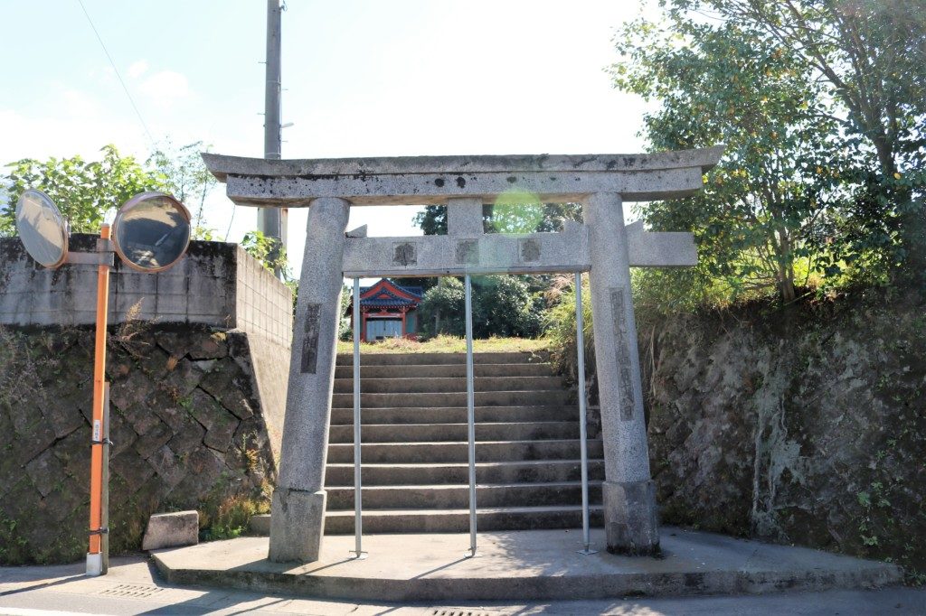 地方神社