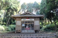三柱神社