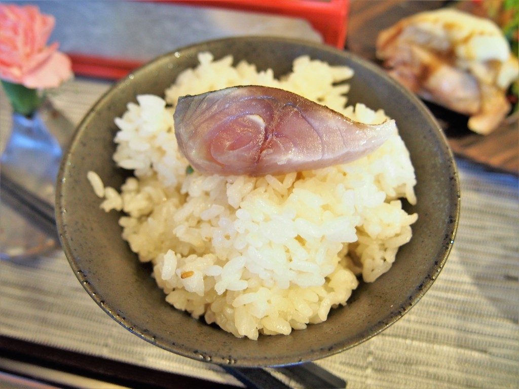 新じゃがのコンフィ　真子和え