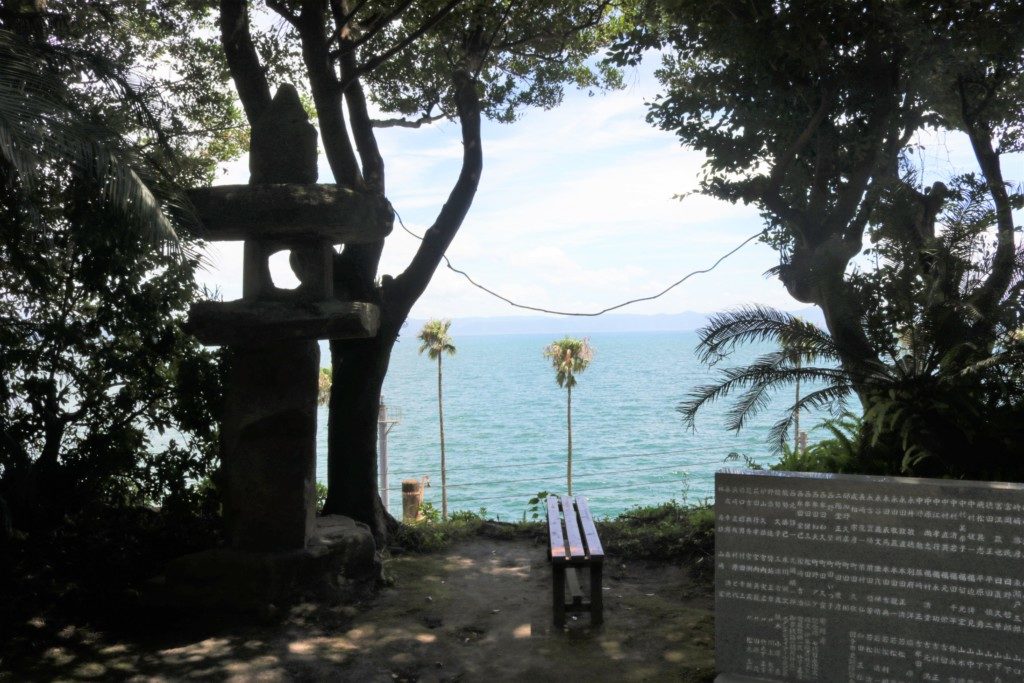 平松神社（心岳寺跡）