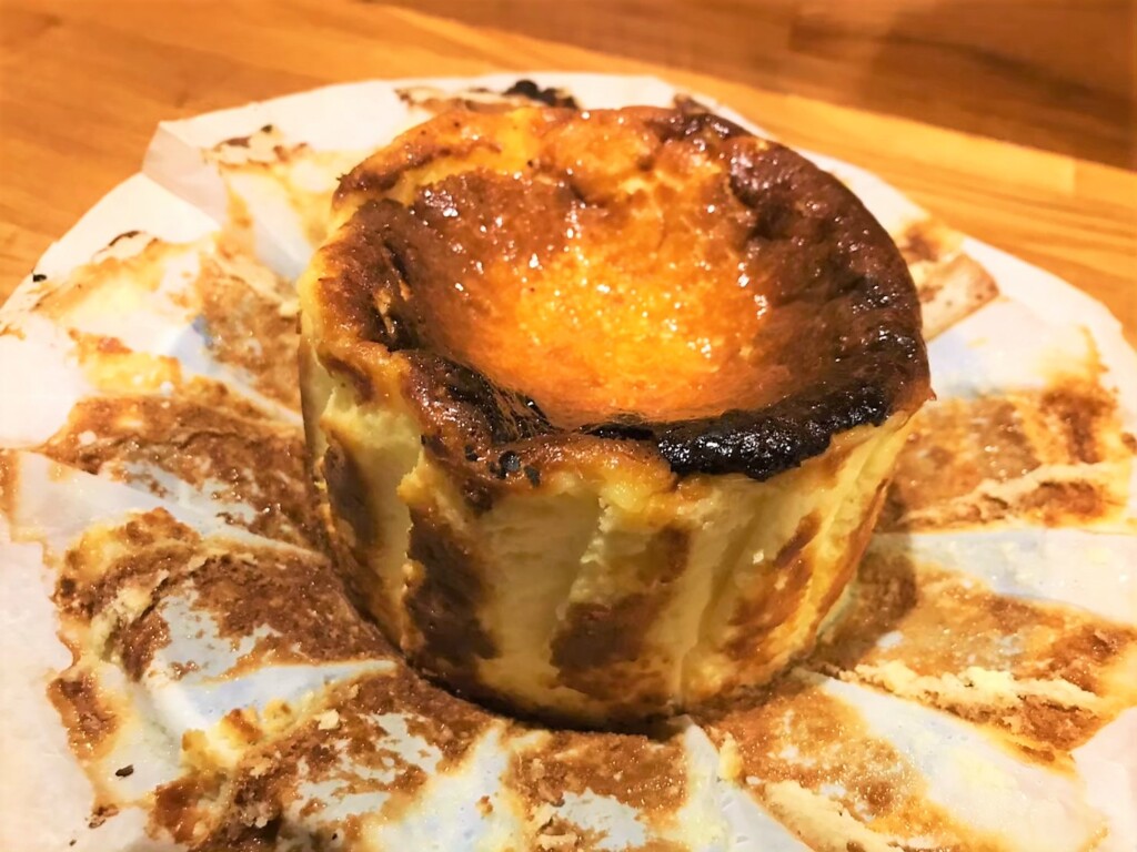 ソウルケーキショップ　バスクチーズケーキ