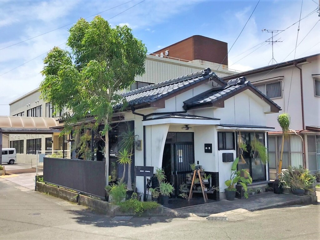 ハウスコモラ