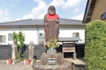 八坂神社の日本一大きな地蔵