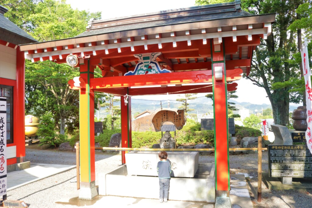 箱座k八幡神社