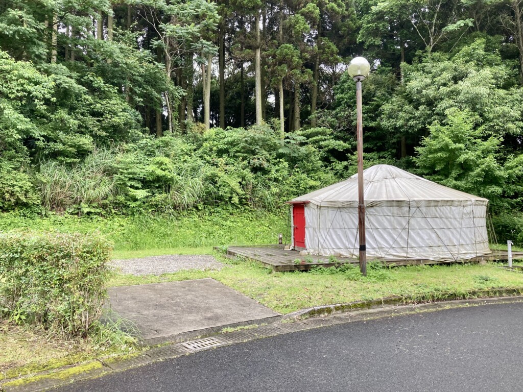 森の川辺オートキャンプ場