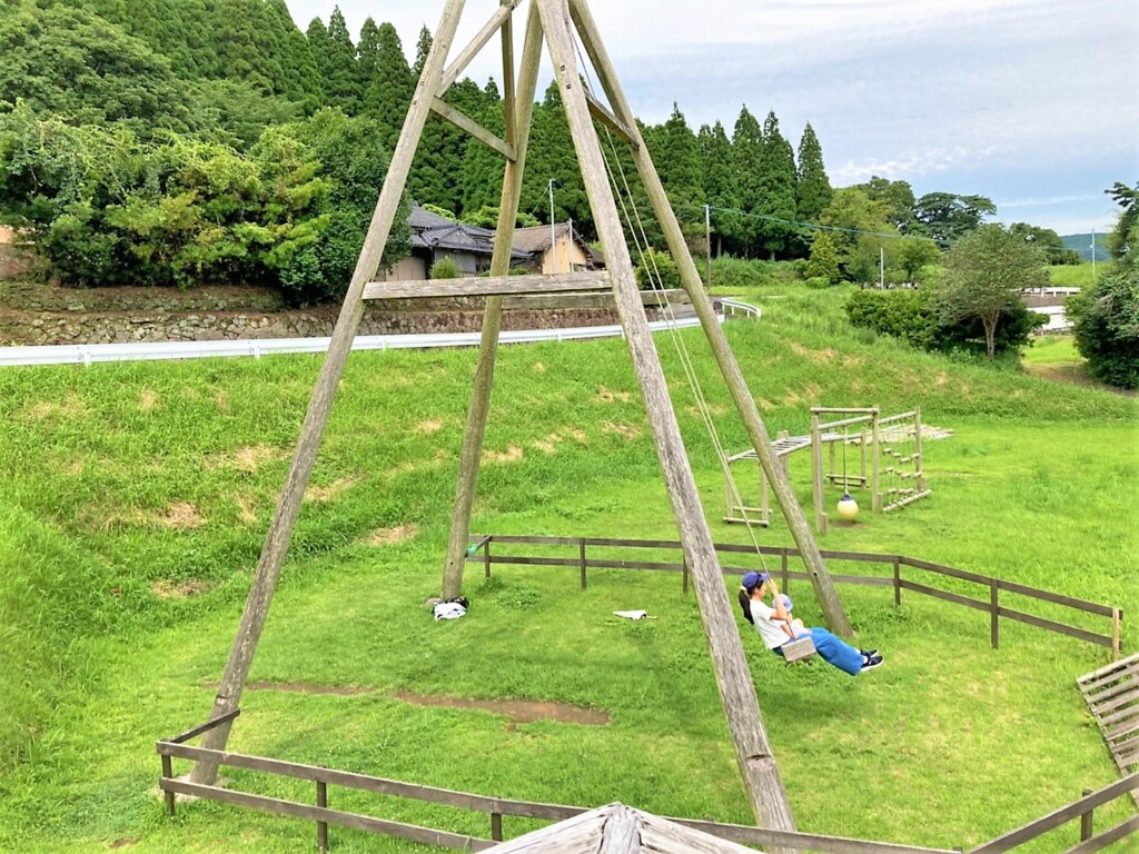 枕崎市にある巨大ブランコ